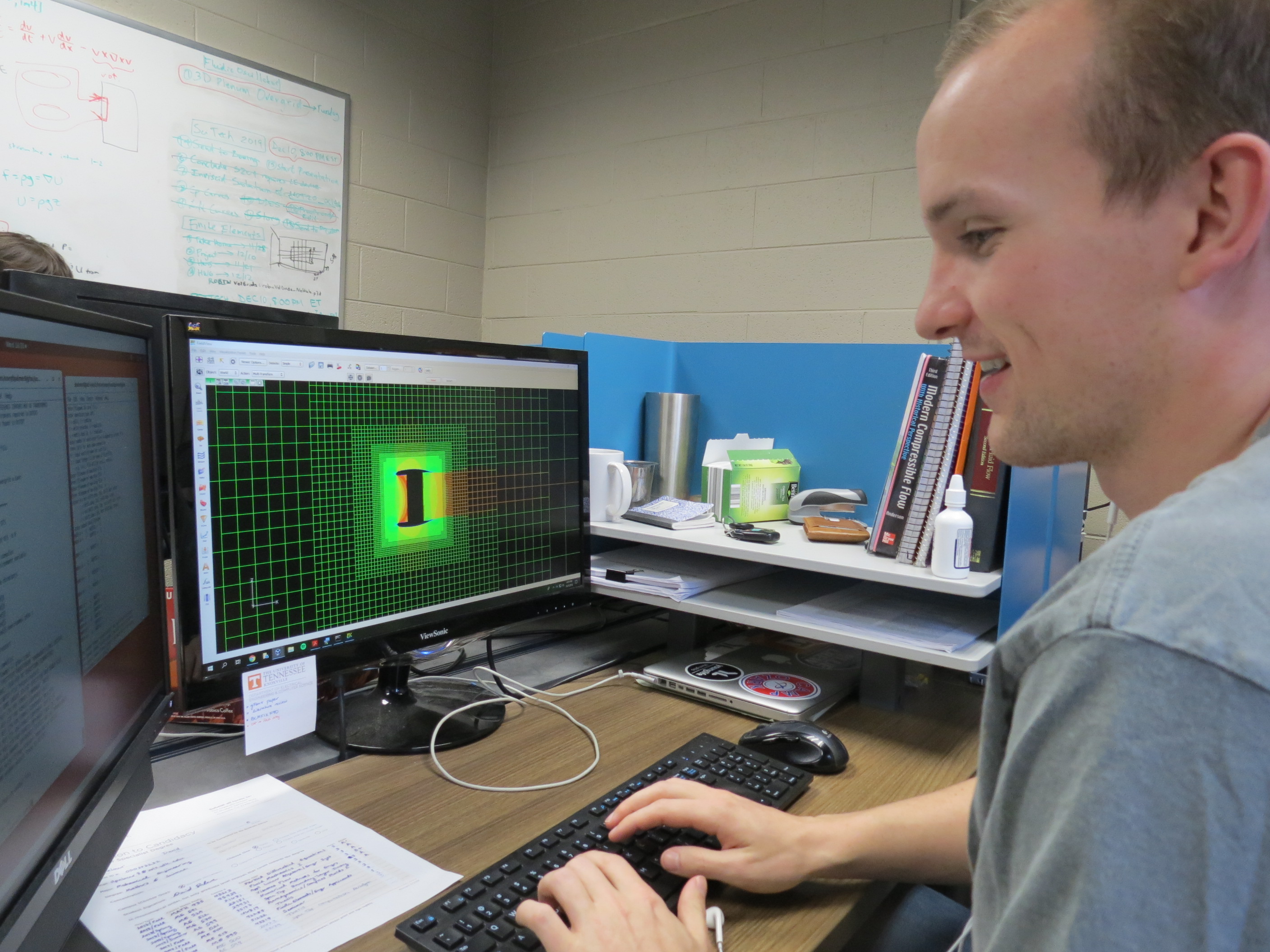 Research Assistant David Palmer visualizes the workflow for a nacelle engine.